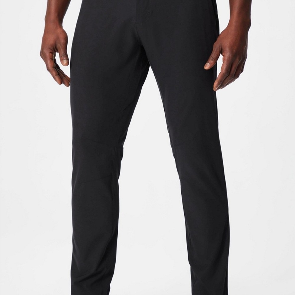 Fabletics Men's The Only Pant (slim fit) -Black